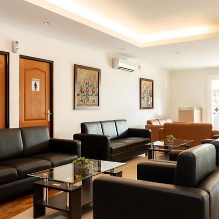 Reddoorz Plus Syariah Near Java Supermall Semarang 2 Zewnętrze zdjęcie