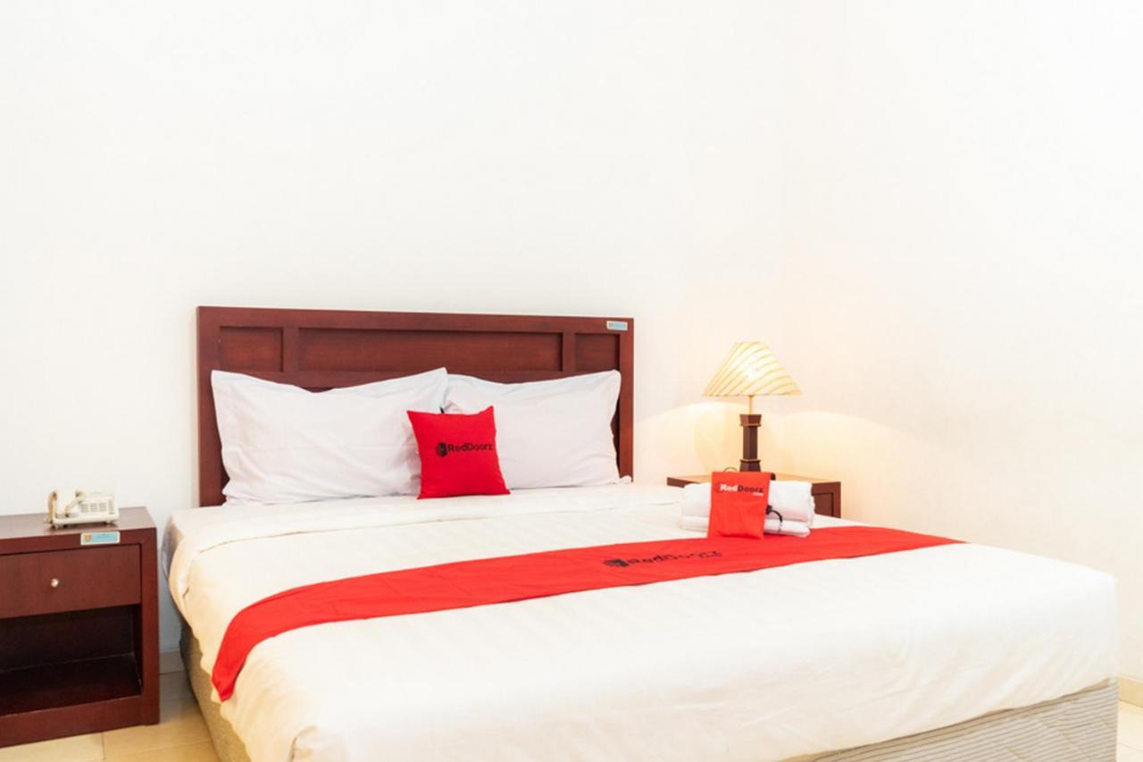Reddoorz Plus Syariah Near Java Supermall Semarang 2 Zewnętrze zdjęcie
