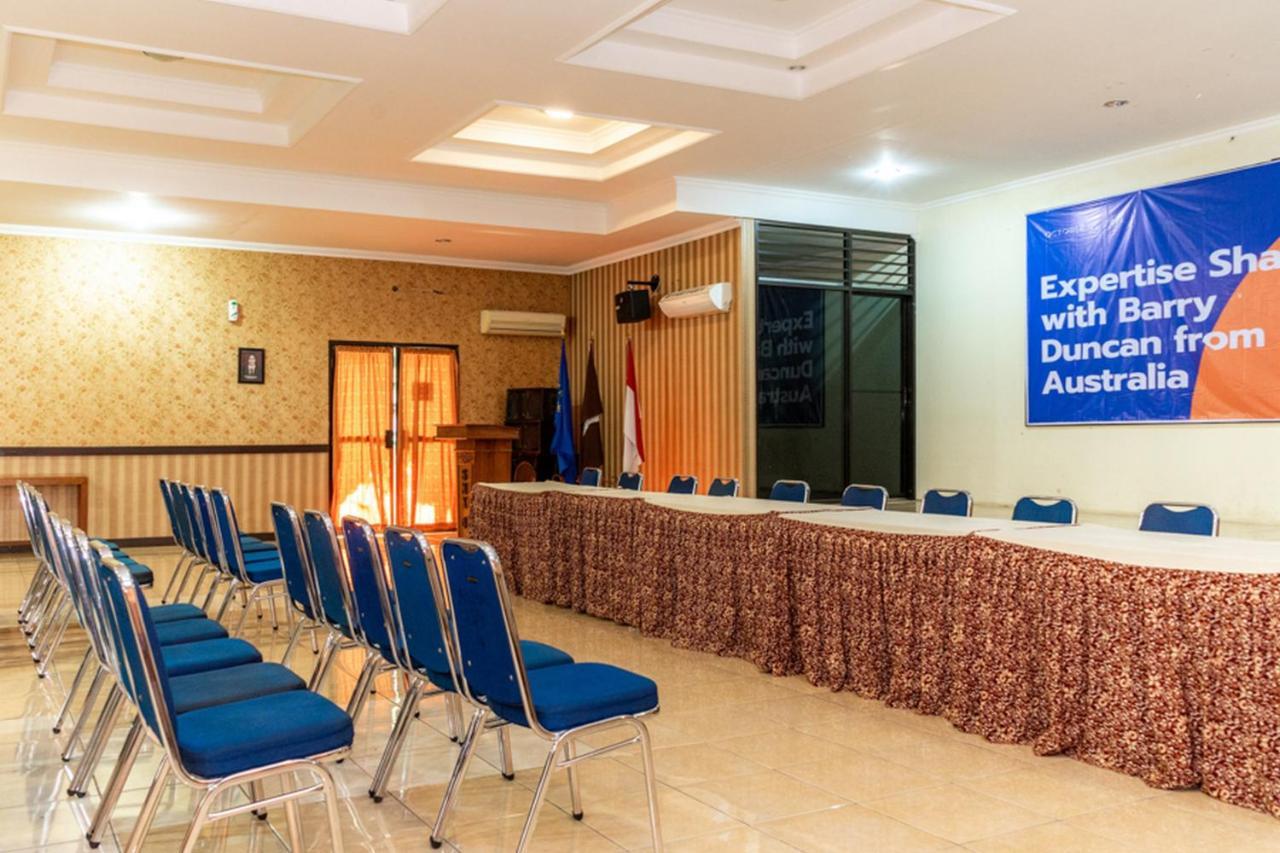 Reddoorz Plus Syariah Near Java Supermall Semarang 2 Zewnętrze zdjęcie