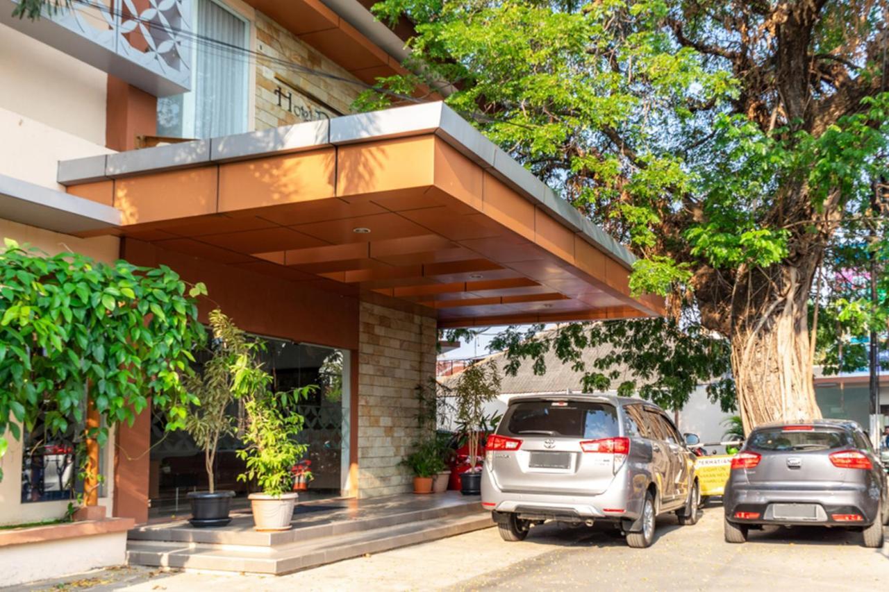 Reddoorz Plus Syariah Near Java Supermall Semarang 2 Zewnętrze zdjęcie