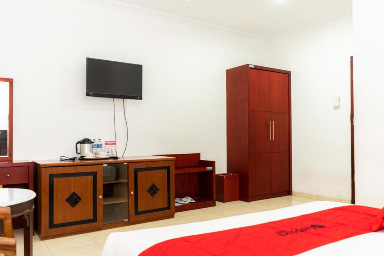 Reddoorz Plus Syariah Near Java Supermall Semarang 2 Zewnętrze zdjęcie